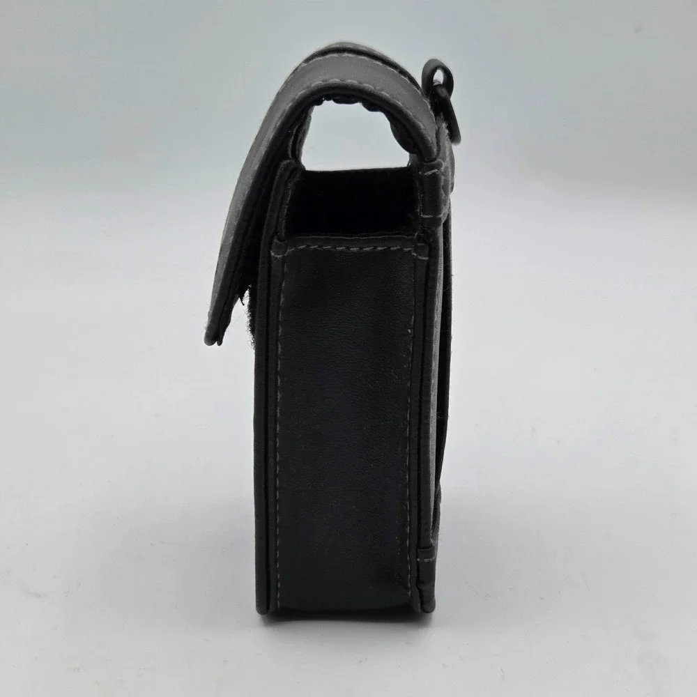 ICON‎ Digital Camera Case Black Leather